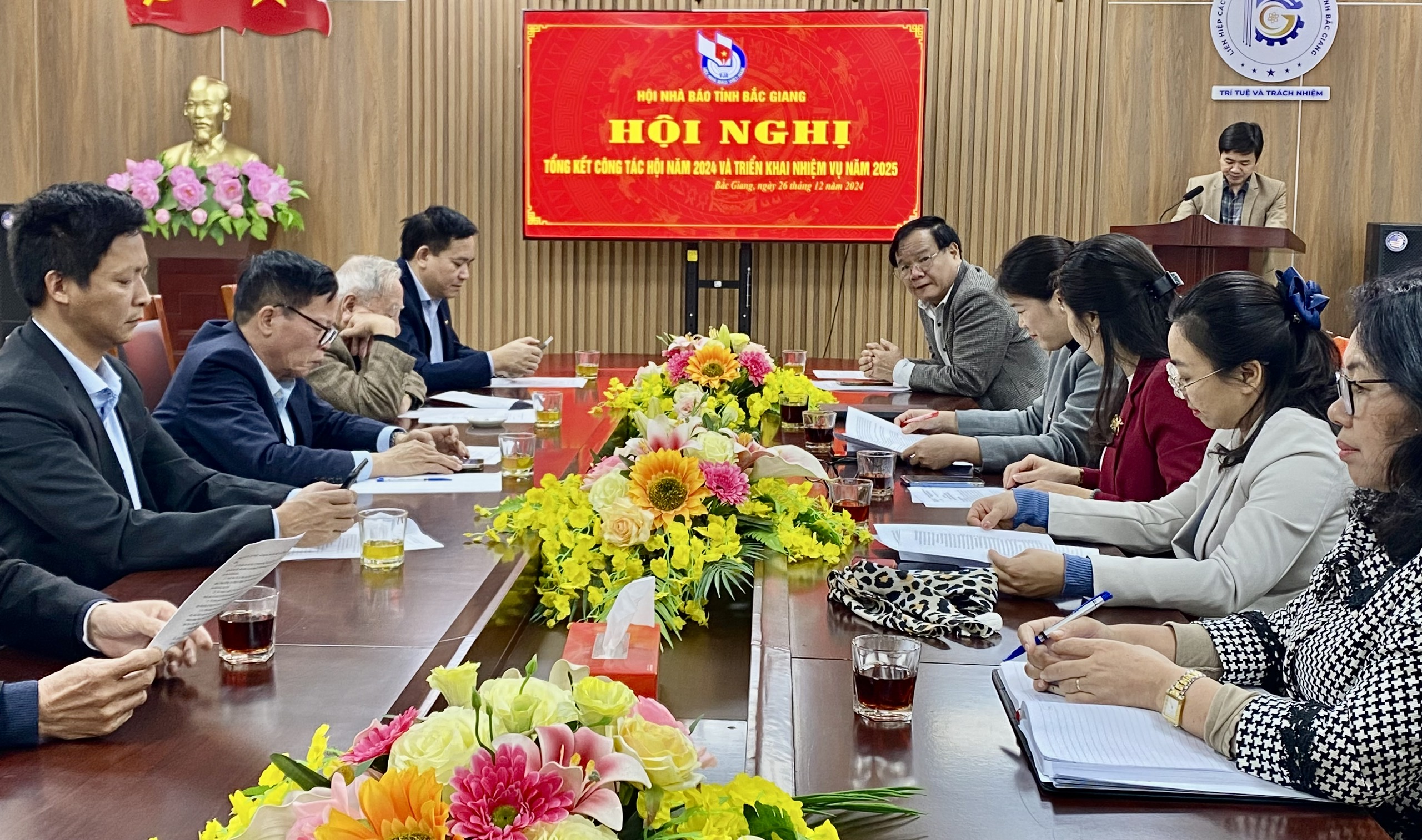 Quang cảnh hội nghị