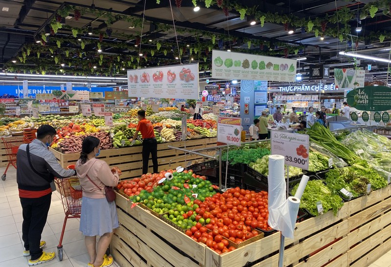 Siêu thị Lotte mart Cần Thơ dồi dào hàng hóa trong ngày mồng 4 Tết Quý Mão- 2023. (Ảnh: Quốc Dũng)