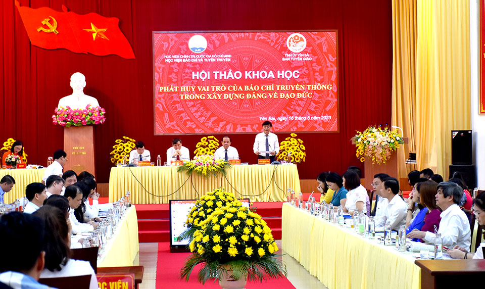 Hội thảo khoa học “Phát huy vai trò của báo chí truyền thông trong xây dựng Đảng về đạo đức”. Ảnh: AJC