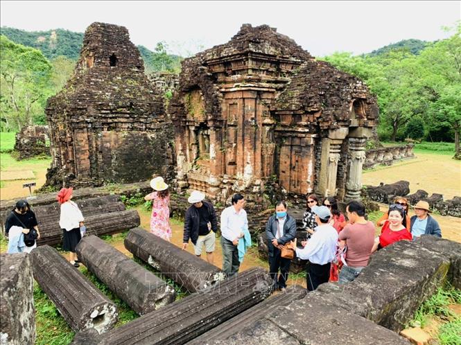 Khách tham quan Di sản Văn hóa thế giới Mỹ Sơn. Ảnh (tư liệu, minh họa): Đoàn Hữu Trung/TTXVN