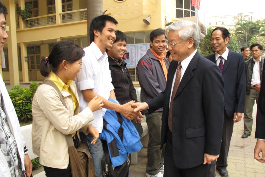 Tổng Bí thư Nguyễn Phú Trọng thăm và làm việc với ĐH Quốc gia Hà Nội, năm 2012. Nguồn: VNU