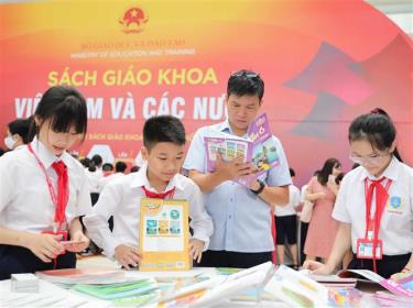 Năm 2023 Thường vụ Quốc hội sẽ giám sát chuyên đề về đổi mới chương trình, sách giáo khoa giáo dục phổ thông. Ảnh: TTXVN