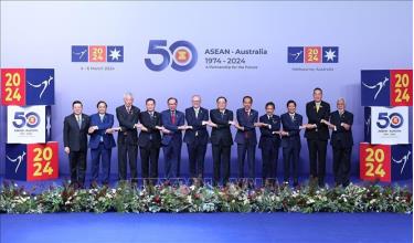Thủ tướng Australia Anthony Albanese, Thủ tướng Phạm Minh Chính cùng các Trưởng đoàn và Tổng thư ký ASEAN Kao Kim Hourn chụp ảnh chung. Ảnh: Dương Giang/TTXVN