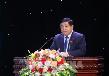 Phó Thủ tướng Nguyễn Chí Dũng phát biểu tại buổi gặp mặt. Ảnh Thanh Hương TTXVN